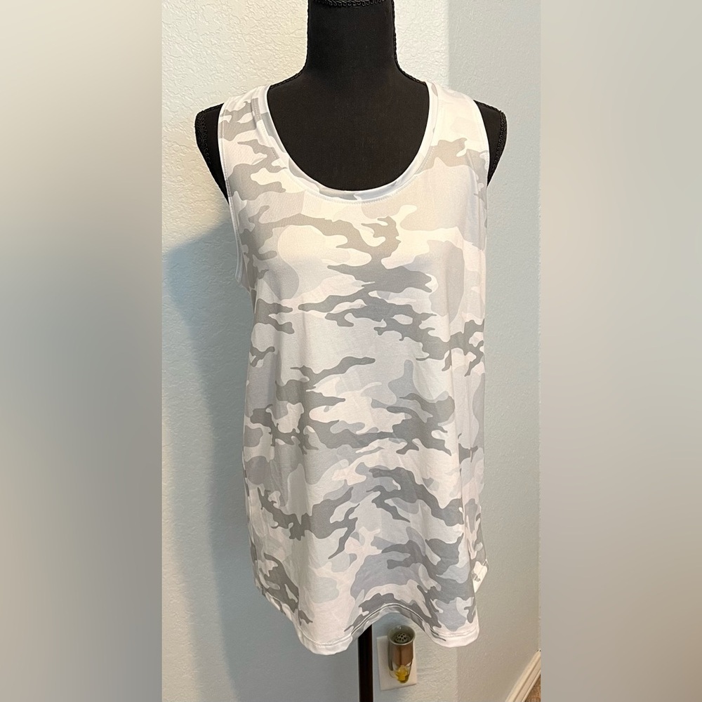 Athletic Works Gray Camo Racerback Tank